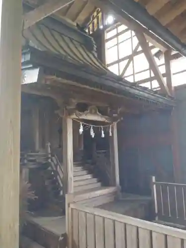 白山神社の本殿・本堂