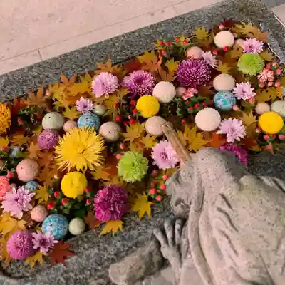 滑川神社 - 仕事と子どもの守り神の手水舎