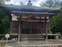 願成就寺の本殿