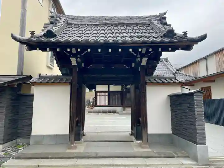 休昌院の{uncategorized: "未分類", other: "その他", undefined: "問題あり", building: "その他建物", grave: "お墓", sacred_gate: "鳥居", guardian: "狛犬", statue: "像", buddha: "仏像", history: "歴史", nature: "自然", garden: "庭園", animal: "動物", pagoda: "塔", temizu: "手水舎", mountain_gate: "山門・神門", sanctuary: "本殿・本堂", subordinate: "末社・摂社", art: "芸術", scenery: "景色", jizo: "地蔵", ema: "絵馬", goshuin: "御朱印", omikuji: "おみくじ", items: "授与品その他", amulet: "お守り", goshuincho: "御朱印帳", eats: "食事", festival: "お祭り", votive_dance: "神楽", shichigosan: "七五三参", wedding: "結婚式", experience: "体験その他", initially: "初詣", around: "周辺", anti_infection: "感染症対策"}