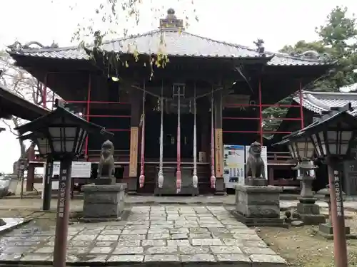 大満寺の本殿