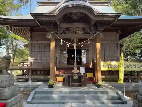 堀出神社の本殿