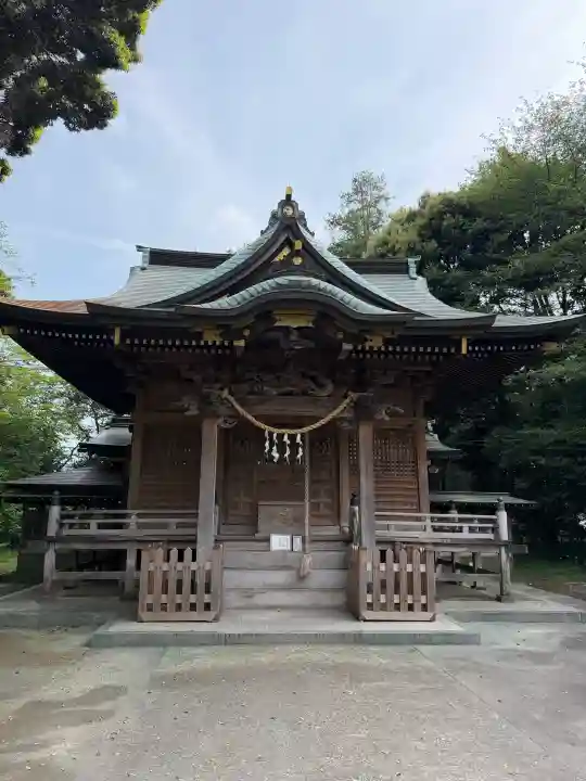 諏訪神社の{uncategorized: "未分類", other: "その他", undefined: "問題あり", building: "その他建物", grave: "お墓", sacred_gate: "鳥居", guardian: "狛犬", statue: "像", buddha: "仏像", history: "歴史", nature: "自然", garden: "庭園", animal: "動物", pagoda: "塔", temizu: "手水舎", mountain_gate: "山門・神門", sanctuary: "本殿・本堂", subordinate: "末社・摂社", art: "芸術", scenery: "景色", jizo: "地蔵", ema: "絵馬", goshuin: "御朱印", omikuji: "おみくじ", items: "授与品その他", amulet: "お守り", goshuincho: "御朱印帳", eats: "食事", festival: "お祭り", votive_dance: "神楽", shichigosan: "七五三参", wedding: "結婚式", experience: "体験その他", initially: "初詣", around: "周辺", anti_infection: "感染症対策"}