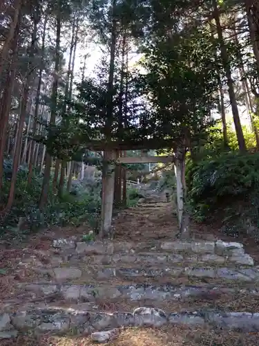 八王子神社の鳥居