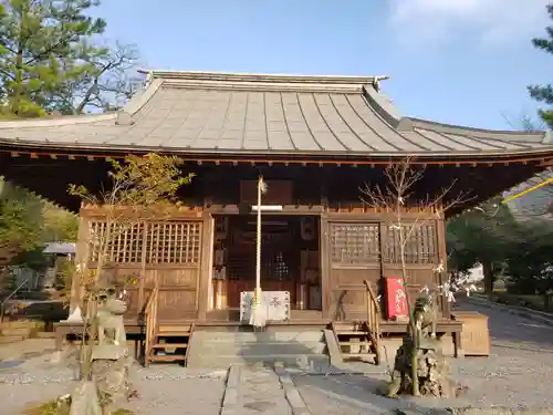 温泉神社の山門