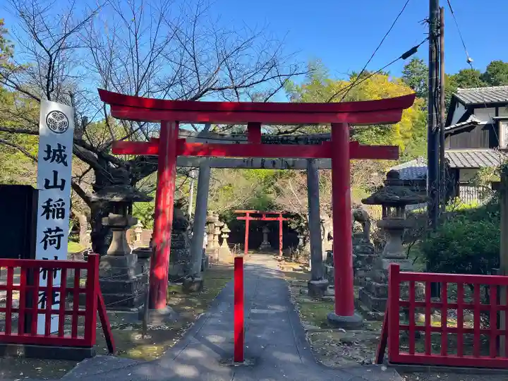 松江城山稲荷神社(島根県)