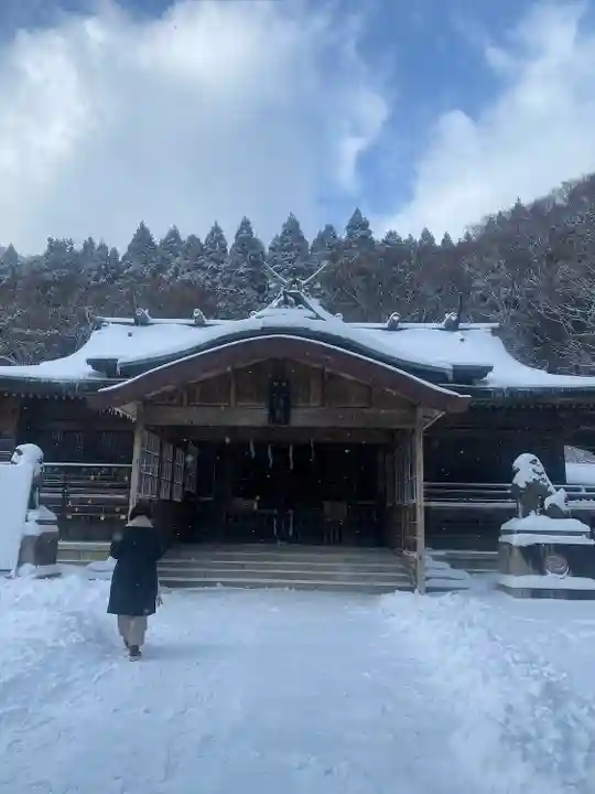 函館八幡宮の本殿・本堂
