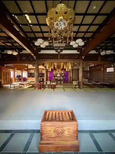 宗三寺の本殿・本堂