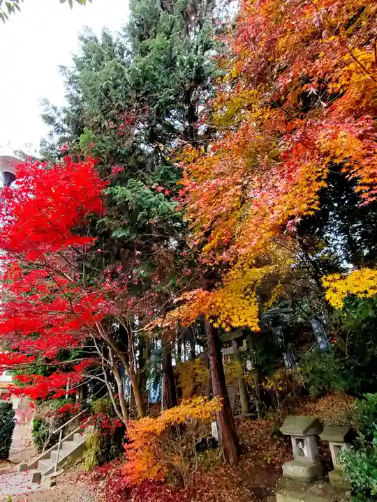 滑川神社 - 仕事と子どもの守り神(福島県)