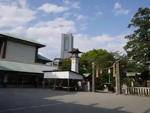 伊勢山皇大神宮の庭園