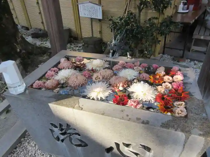 蛇窪神社の手水舎