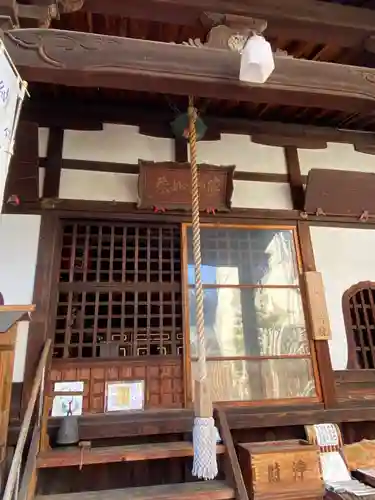 薬師院の本殿・本堂