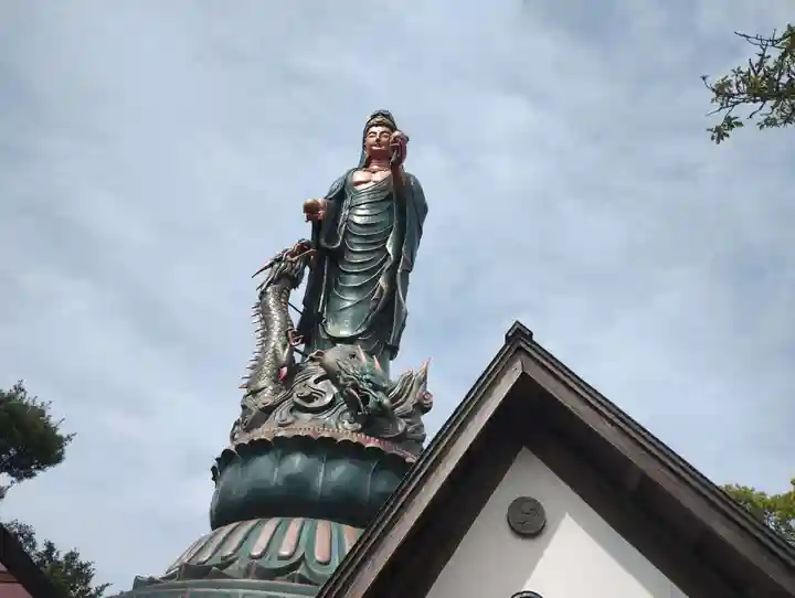 香山昇竜大観音(福岡県)