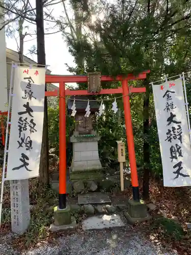 秩父今宮神社の末社