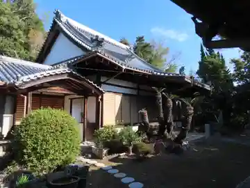 教明寺の本殿・本堂