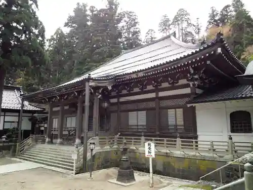 善宝寺の本殿