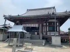 南光坊の本殿