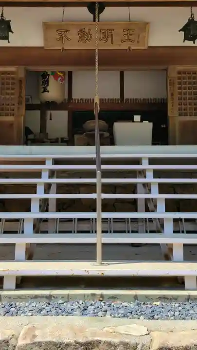 大徳院の{uncategorized: "未分類", other: "その他", undefined: "問題あり", building: "その他建物", grave: "お墓", sacred_gate: "鳥居", guardian: "狛犬", statue: "像", buddha: "仏像", history: "歴史", nature: "自然", garden: "庭園", animal: "動物", pagoda: "塔", temizu: "手水舎", mountain_gate: "山門・神門", sanctuary: "本殿・本堂", subordinate: "末社・摂社", art: "芸術", scenery: "景色", jizo: "地蔵", ema: "絵馬", goshuin: "御朱印", omikuji: "おみくじ", items: "授与品その他", amulet: "お守り", goshuincho: "御朱印帳", eats: "食事", festival: "お祭り", votive_dance: "神楽", shichigosan: "七五三参", wedding: "結婚式", experience: "体験その他", initially: "初詣", around: "周辺", anti_infection: "感染症対策"}