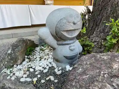 居木神社の像