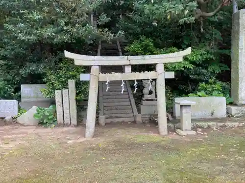 八幡神社の鳥居