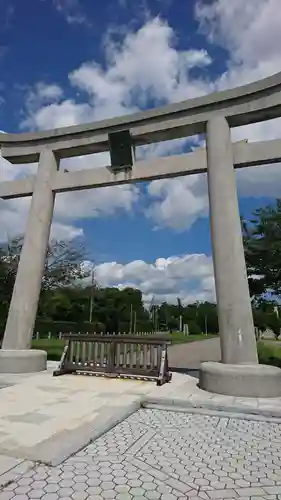 鶴谷八幡宮の鳥居