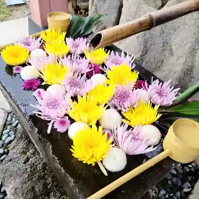 差出磯大嶽山神社 仕事と健康と厄よけの神さま(山梨県)