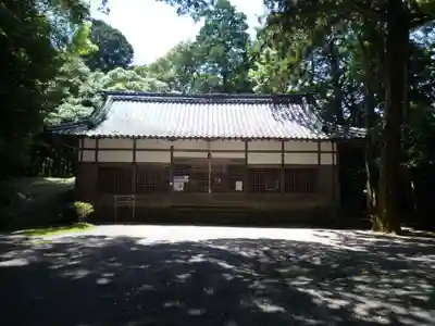 酒井神社の本殿・本堂