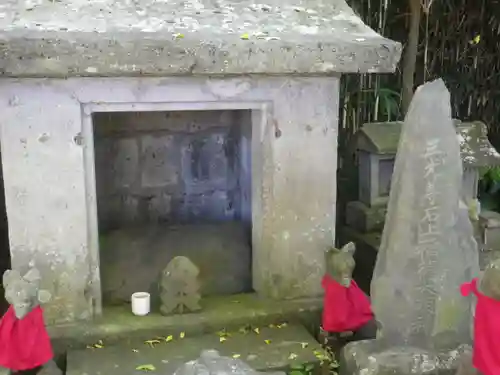 五所神社の地蔵