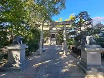 岡太神社の{uncategorized: "未分類", other: "その他", undefined: "問題あり", building: "その他建物", grave: "お墓", sacred_gate: "鳥居", guardian: "狛犬", statue: "像", buddha: "仏像", history: "歴史", nature: "自然", garden: "庭園", animal: "動物", pagoda: "塔", temizu: "手水舎", mountain_gate: "山門・神門", sanctuary: "本殿・本堂", subordinate: "末社・摂社", art: "芸術", scenery: "景色", jizo: "地蔵", ema: "絵馬", goshuin: "御朱印", omikuji: "おみくじ", items: "授与品その他", amulet: "お守り", goshuincho: "御朱印帳", eats: "食事", festival: "お祭り", votive_dance: "神楽", shichigosan: "七五三参", wedding: "結婚式", experience: "体験その他", initially: "初詣", around: "周辺", anti_infection: "感染症対策"}