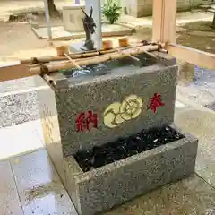 印内八坂神社の手水