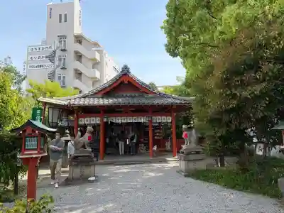 源九郎稲荷神社の{uncategorized: "未分類", other: "その他", undefined: "問題あり", building: "その他建物", grave: "お墓", sacred_gate: "鳥居", guardian: "狛犬", statue: "像", buddha: "仏像", history: "歴史", nature: "自然", garden: "庭園", animal: "動物", pagoda: "塔", temizu: "手水舎", mountain_gate: "山門・神門", sanctuary: "本殿・本堂", subordinate: "末社・摂社", art: "芸術", scenery: "景色", jizo: "地蔵", ema: "絵馬", goshuin: "御朱印", omikuji: "おみくじ", items: "授与品その他", amulet: "お守り", goshuincho: "御朱印帳", eats: "食事", festival: "お祭り", votive_dance: "神楽", shichigosan: "七五三参", wedding: "結婚式", experience: "体験その他", initially: "初詣", around: "周辺", anti_infection: "感染症対策"}
