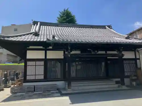 休昌院の{uncategorized: "未分類", other: "その他", undefined: "問題あり", building: "その他建物", grave: "お墓", sacred_gate: "鳥居", guardian: "狛犬", statue: "像", buddha: "仏像", history: "歴史", nature: "自然", garden: "庭園", animal: "動物", pagoda: "塔", temizu: "手水舎", mountain_gate: "山門・神門", sanctuary: "本殿・本堂", subordinate: "末社・摂社", art: "芸術", scenery: "景色", jizo: "地蔵", ema: "絵馬", goshuin: "御朱印", omikuji: "おみくじ", items: "授与品その他", amulet: "お守り", goshuincho: "御朱印帳", eats: "食事", festival: "お祭り", votive_dance: "神楽", shichigosan: "七五三参", wedding: "結婚式", experience: "体験その他", initially: "初詣", around: "周辺", anti_infection: "感染症対策"}