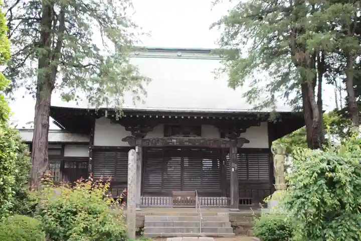 実蔵院の本殿・本堂