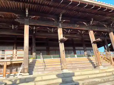 威徳閣本行寺(滋賀県)