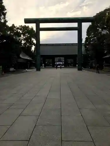 靖國神社の鳥居