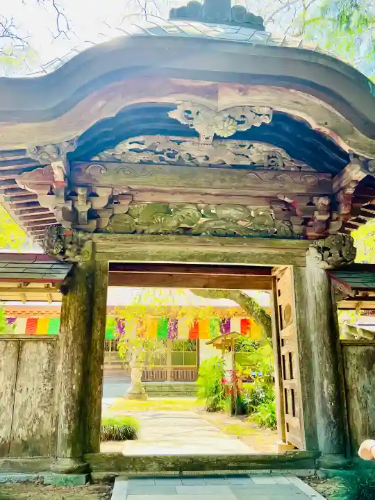 小松寺の{uncategorized: "未分類", other: "その他", undefined: "問題あり", building: "その他建物", grave: "お墓", sacred_gate: "鳥居", guardian: "狛犬", statue: "像", buddha: "仏像", history: "歴史", nature: "自然", garden: "庭園", animal: "動物", pagoda: "塔", temizu: "手水舎", mountain_gate: "山門・神門", sanctuary: "本殿・本堂", subordinate: "末社・摂社", art: "芸術", scenery: "景色", jizo: "地蔵", ema: "絵馬", goshuin: "御朱印", omikuji: "おみくじ", items: "授与品その他", amulet: "お守り", goshuincho: "御朱印帳", eats: "食事", festival: "お祭り", votive_dance: "神楽", shichigosan: "七五三参", wedding: "結婚式", experience: "体験その他", initially: "初詣", around: "周辺", anti_infection: "感染症対策"}