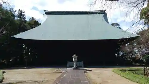 薬王院の本殿・本堂