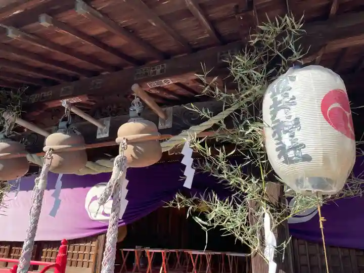 金井神社の{uncategorized: "未分類", other: "その他", undefined: "問題あり", building: "その他建物", grave: "お墓", sacred_gate: "鳥居", guardian: "狛犬", statue: "像", buddha: "仏像", history: "歴史", nature: "自然", garden: "庭園", animal: "動物", pagoda: "塔", temizu: "手水舎", mountain_gate: "山門・神門", sanctuary: "本殿・本堂", subordinate: "末社・摂社", art: "芸術", scenery: "景色", jizo: "地蔵", ema: "絵馬", goshuin: "御朱印", omikuji: "おみくじ", items: "授与品その他", amulet: "お守り", goshuincho: "御朱印帳", eats: "食事", festival: "お祭り", votive_dance: "神楽", shichigosan: "七五三参", wedding: "結婚式", experience: "体験その他", initially: "初詣", around: "周辺", anti_infection: "感染症対策"}