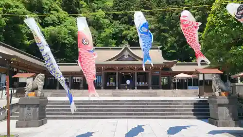 鹿児島縣護國神社の{uncategorized: "未分類", other: "その他", undefined: "問題あり", building: "その他建物", grave: "お墓", sacred_gate: "鳥居", guardian: "狛犬", statue: "像", buddha: "仏像", history: "歴史", nature: "自然", garden: "庭園", animal: "動物", pagoda: "塔", temizu: "手水舎", mountain_gate: "山門・神門", sanctuary: "本殿・本堂", subordinate: "末社・摂社", art: "芸術", scenery: "景色", jizo: "地蔵", ema: "絵馬", goshuin: "御朱印", omikuji: "おみくじ", items: "授与品その他", amulet: "お守り", goshuincho: "御朱印帳", eats: "食事", festival: "お祭り", votive_dance: "神楽", shichigosan: "七五三参", wedding: "結婚式", experience: "体験その他", initially: "初詣", around: "周辺", anti_infection: "感染症対策"}