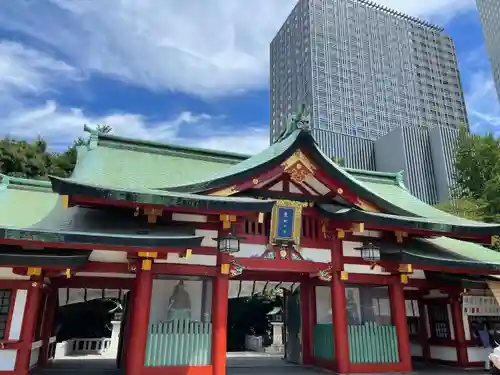 日枝神社の山門