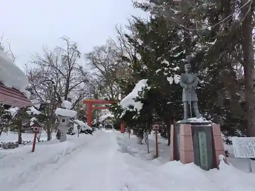 永山神社の庭園