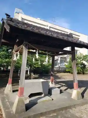 野村神社の手水舎