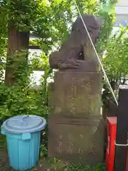 高山稲荷神社（旧鎮座地）の狛犬