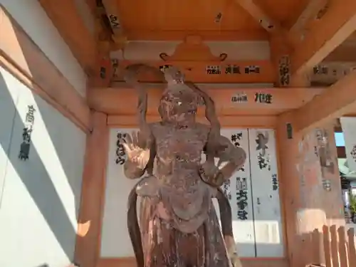 総持寺の像