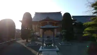 専称寺の本殿・本堂