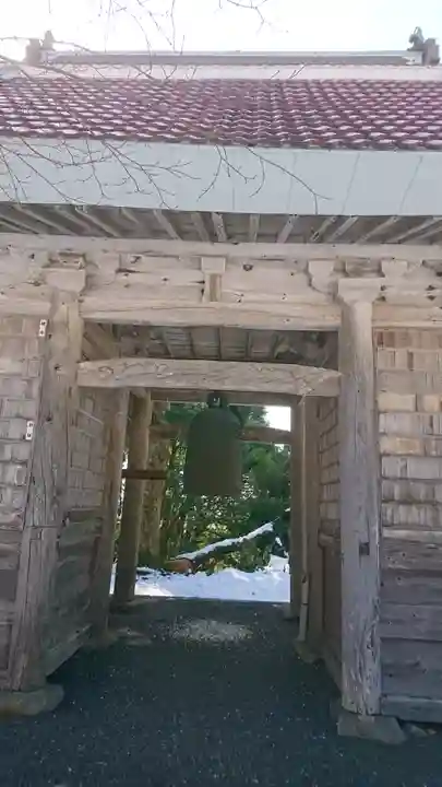 多禰寺の山門・神門