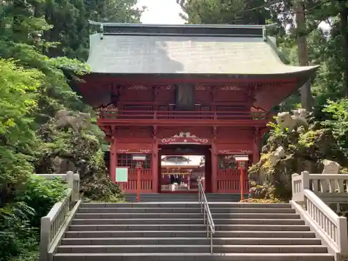 富士山東口本宮 冨士浅間神社の山門・神門