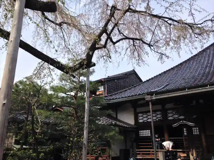 妙立寺(石川県)