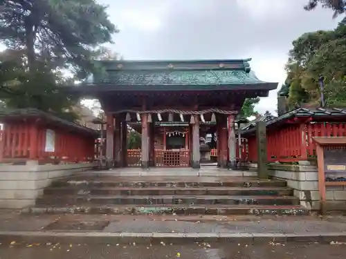 尾崎神社の山門・神門