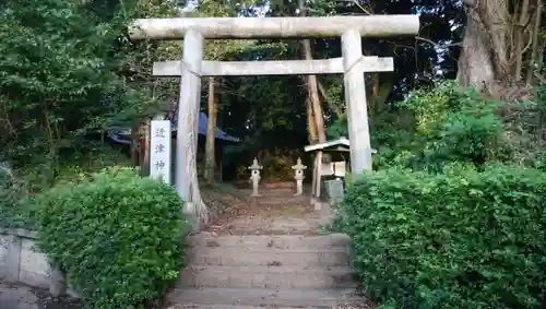 近津神社の鳥居